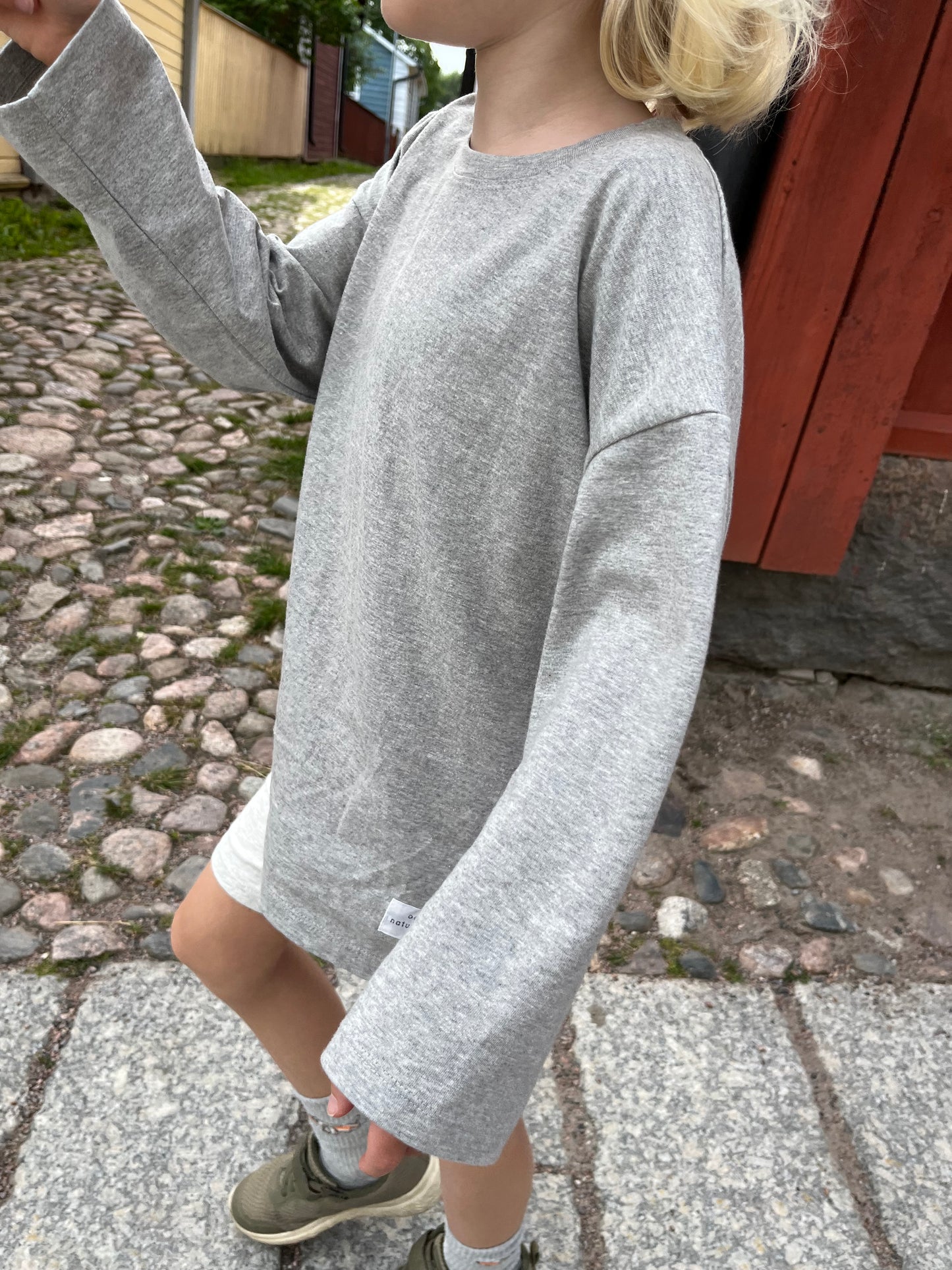 Grundläggande hösttröja - grå