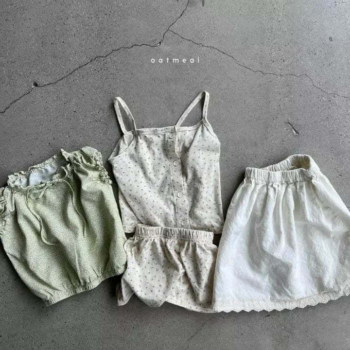 Lalen Blouse - Green flower Blouse Oatmeal